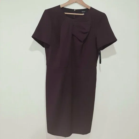 Isaac Mizrahi minimalist quiet luxury bow detail dress with pleats - Picture 2 of 16